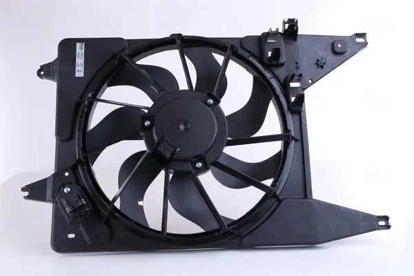 Ventilateur, refroidissement du moteur NISSENS 85710