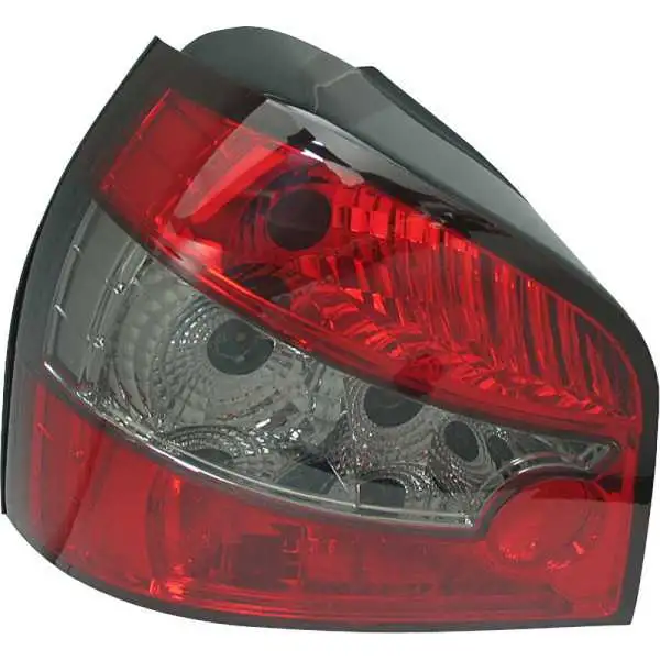 Jeu de feux arrière adaptable à Audi A3 8L 19962003  RougeFumé