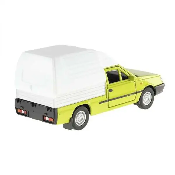 Modèle 1:34, camion FSO Polonez, vert