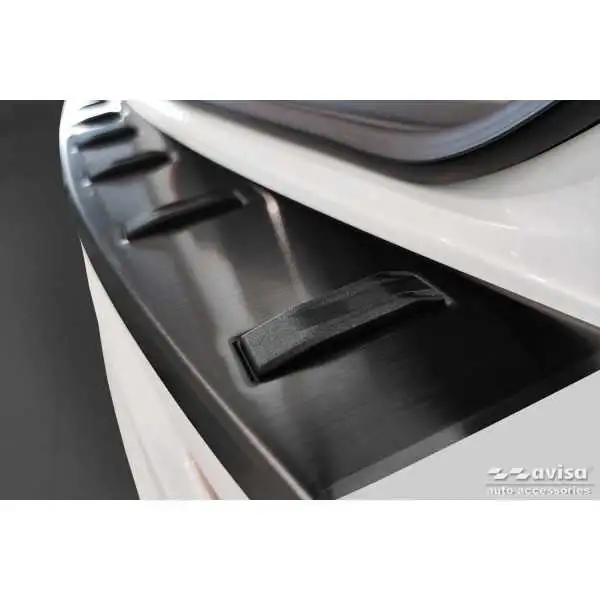 Seuil de coffre noir BMW 5 VII Touring G31 FL 2020-(without M-pakiet)