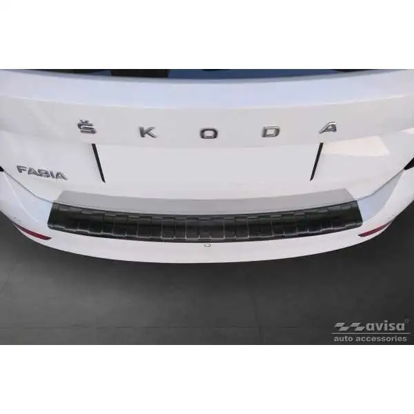Seuil de coffre noir SKODA  FABIA III combi  FL2018-