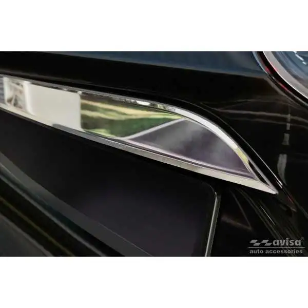 Seuil de coffre silver TOYOTA COROLLA Cross  (XG1TJ) 2022-