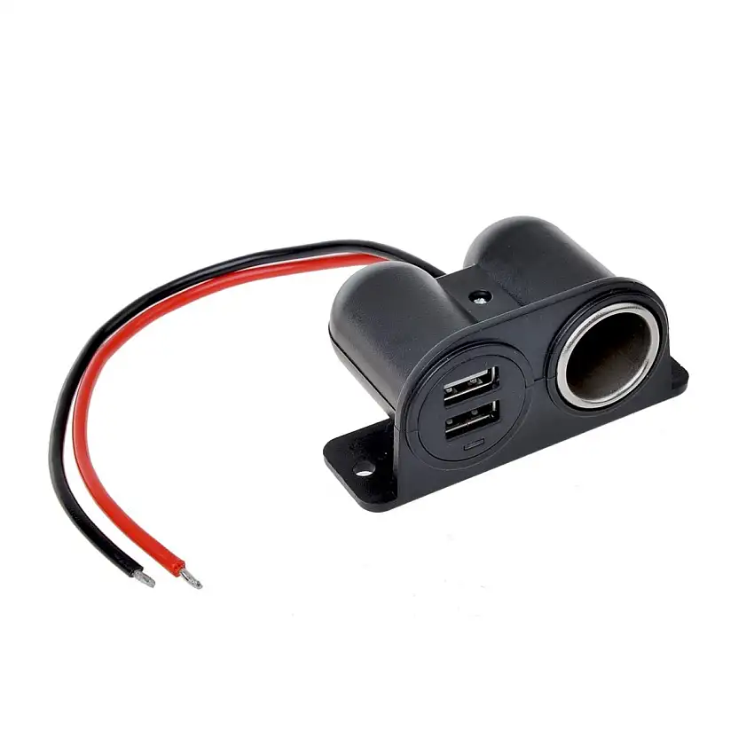 BOîTIER ALLUME-CIGARE EN SAILLIE SINATEC AVEC 2 PORTS USB POUR VéHICULES 12V/24V