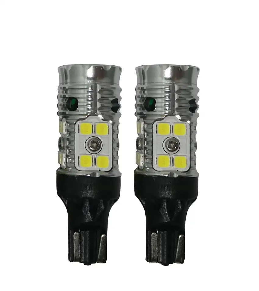 X-LINE CANBUS LED W16W T15 AVEC 16 LED SMD ET TEMPéRATURE DE COULEUR 6000K